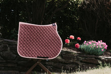 Load image into Gallery viewer, Anna Scarpati Quer Jump Saddle Pad