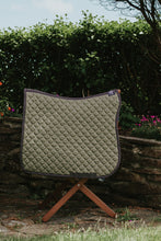 Load image into Gallery viewer, Anna Scarpati Quattro Dressage Saddle Pad