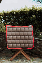 Load image into Gallery viewer, Anna Scarpati Quarzo Dressage Saddle Pad