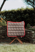 Load image into Gallery viewer, Anna Scarpati Quarzo Dressage Saddle Pad
