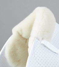 Load image into Gallery viewer, Premier Equine Close Contact Airtechnology Shockproof Wool Saddle Pad