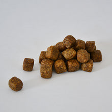 Load image into Gallery viewer, Skinner's Field & Trial Working 30