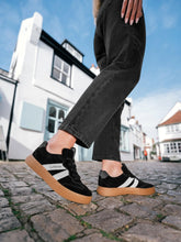 Load image into Gallery viewer, LeMieux Stockbridge Suede Lifestyle Trainers