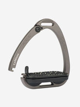 Load image into Gallery viewer, LeMieux Vector Control Stirrup Carbon