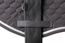 Load image into Gallery viewer, Winderen Saddle Pad Dressage Anthracite/Silver