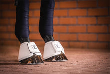 Load image into Gallery viewer, Winderen Overreach Boots