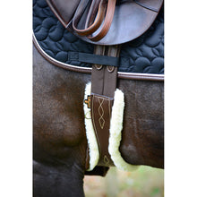 Load image into Gallery viewer, Kentucky Horsewear Sheepskin Anatomic Leather Girth Brown
