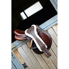 Load image into Gallery viewer, Kentucky Horsewear Sheepskin Anatomic Leather Girth Brown