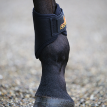 Load image into Gallery viewer, Kentucky Horsewear Turnout Boots 3D Spacer Hind Short **Old style