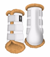 Load image into Gallery viewer, Mattes Professional Boots White & White Sheepskin