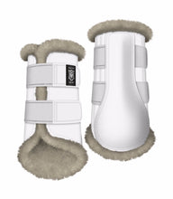 Load image into Gallery viewer, Mattes Professional Boots White & White Sheepskin