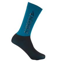 Load image into Gallery viewer, Aubrion React Performance Socks
