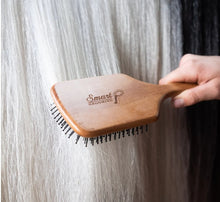 Load image into Gallery viewer, Smart Grooming Mane and Tail Brush
