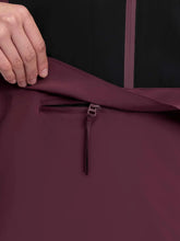 Load image into Gallery viewer, LeMieux Phoebe Half Zip Waterproof Anorak Black/Bramble

