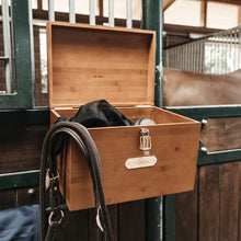 Load image into Gallery viewer, Grooming Deluxe Stable Tack Box
