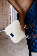 Load image into Gallery viewer, Kentucky Chest Expander Quilted with Sheepskin 2 Buckles
