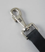 Load image into Gallery viewer, Premier Equine Clip on Adjustable Tail Strap
