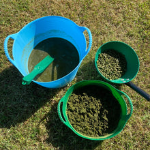 Load image into Gallery viewer, Emerald Green Feeds Grass Pellets
