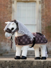 Load image into Gallery viewer, Toy Pony Heritage Rug Cocoa
