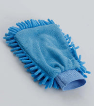 Load image into Gallery viewer, Premier Equine Microfibre Grooming Mitt
