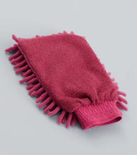 Load image into Gallery viewer, Premier Equine Microfibre Grooming Mitt
