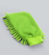 Load image into Gallery viewer, Premier Equine Microfibre Grooming Mitt
