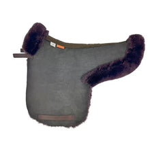 Load image into Gallery viewer, Cameo Lambswool Working Hunter Numnah Brown

