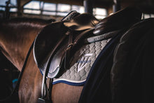 Load image into Gallery viewer, Winderen Saddle Pad Jumping NanoSilver Line
