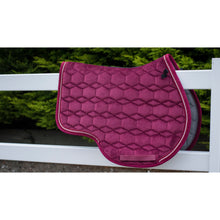 Load image into Gallery viewer, Mattes AW21 Velvet Eurofit Crystal Jump Pad Burgundy
