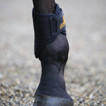 Load image into Gallery viewer, Kentucky Horsewear Turnout Boots 3D Spacer Hind Short **Old style
